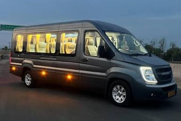 13 Seater Urbania